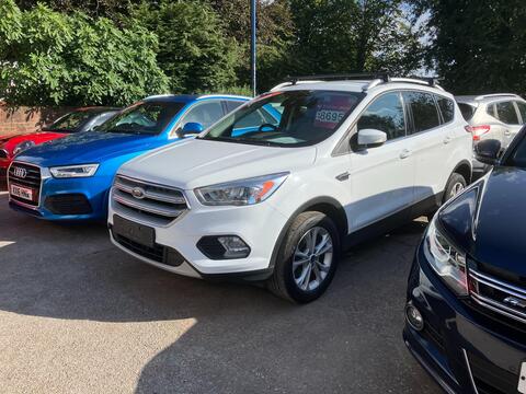 Ford Kuga SUV 2.0 TDCi Titanium Euro 6 (s/s) 5dr