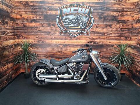 Harley-Davidson Softail Custom Cruiser 1868 FLFBS Fat Boy Euro 4