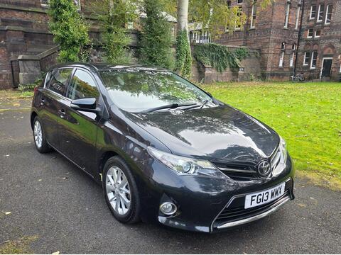Toyota Auris Hatchback 1.33 Dual VVT-i Icon Euro 5 (s/s) 5dr