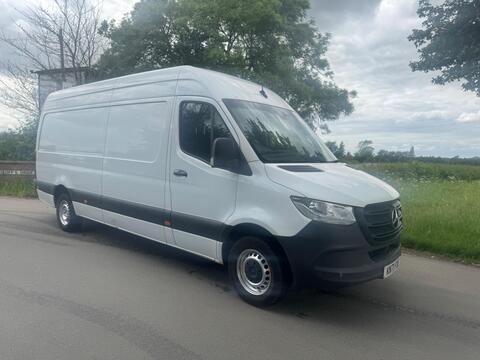 Mercedes-Benz Sprinter Panel Van 2.0 315 CDI Progressive RWD L3 H2 Euro 6 (s/s) 5dr