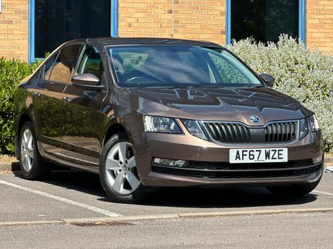 Skoda Octavia Hatchback 1.4 TSI SE DSG Euro 6 (s/s) 5dr