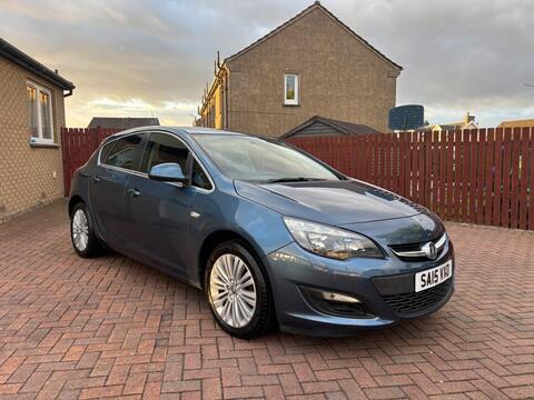 Vauxhall Astra Hatchback 1.6 16v Excite Euro 5 5dr