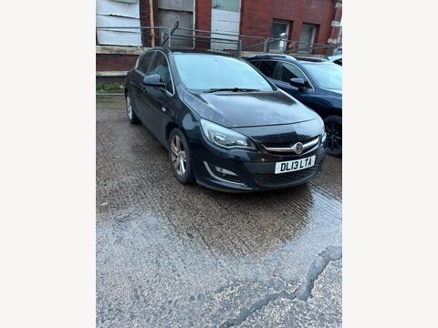 Vauxhall Astra Hatchback 1.6 16v SRi Auto Euro 5 5dr
