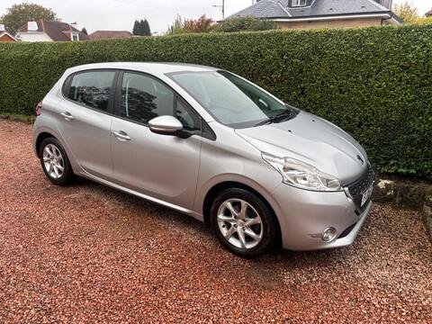 Peugeot 208 Hatchback 1.0 VTi PureTech Active Euro 5 5dr