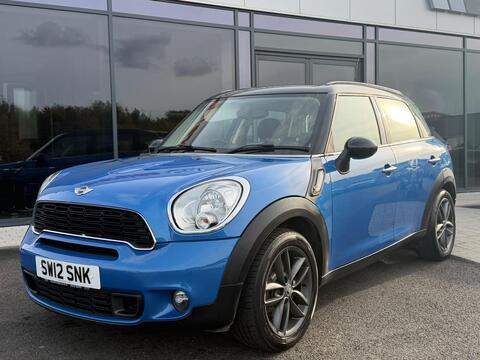MINI Countryman SUV 2.0 Cooper SD Euro 5 (s/s) 5dr