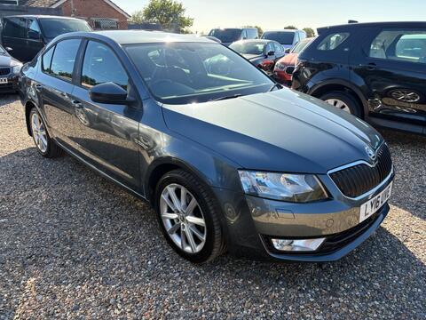 Skoda Octavia Hatchback 1.6 TDI SE L Euro 6 (s/s) 5dr