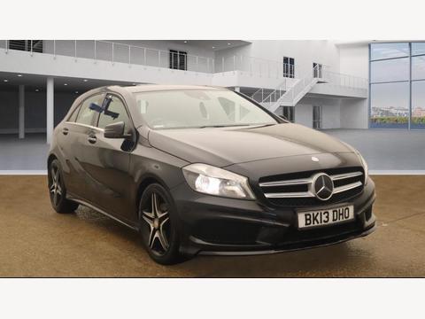 Mercedes-Benz A Class Hatchback 1.8 A200 CDI BlueEfficiency AMG Sport 7G-DCT Euro 5 (s/s) 5dr