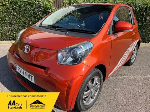Toyota iQ Hatchback 1.0 VVT-i 2 Euro 5 3dr
