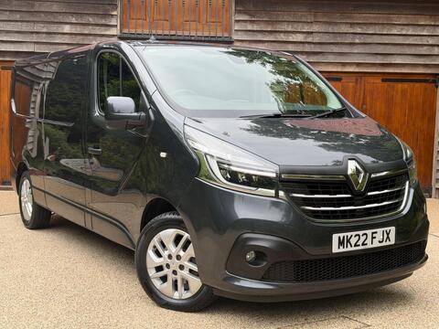 Renault Trafic Panel Van 2.0 dCi ENERGY 30 Sport LWB Standard Roof Euro 6 (s/s) 5dr