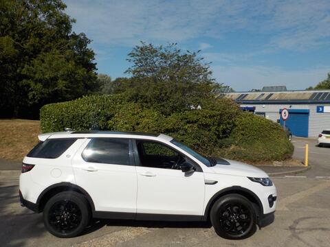Land Rover Discovery Sport SUV 2.0 TD4 HSE Auto 4WD Euro 6 (s/s) 5dr