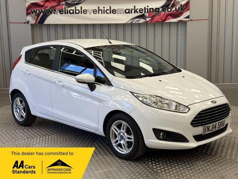 Ford Fiesta Hatchback 1.0T EcoBoost Zetec Euro 5 (s/s) 5dr