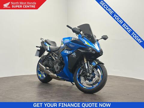 Suzuki GSX-S1000GT+