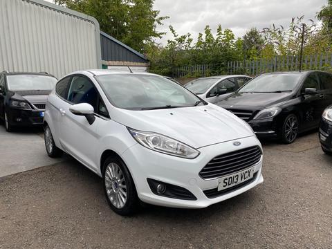 Ford Fiesta Hatchback 1.0T EcoBoost Titanium Euro 5 (s/s) 3dr