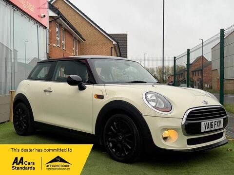 MINI Hatch Hatchback 1.5 Cooper Euro 6 (s/s) 3dr