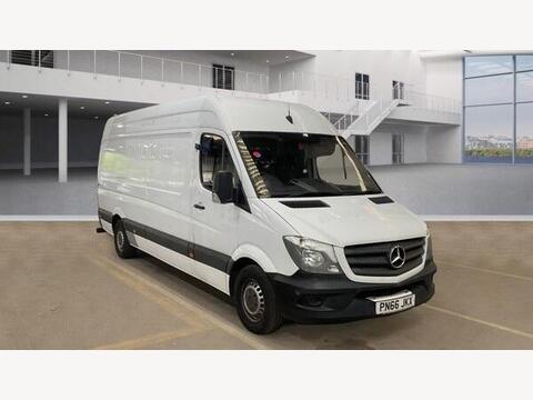 Mercedes-Benz Sprinter Panel Van 2.1 313 CDi RWD L3 H3 4dr