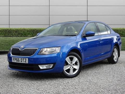 Skoda Octavia Hatchback 2.0 TDI SE Euro 6 (s/s) 5dr
