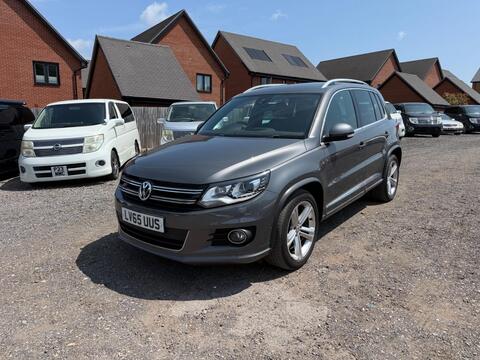 Volkswagen Tiguan SUV 2.0 TDI BlueMotion Tech R-Line DSG 4WD Euro 6 (s/s) 5dr