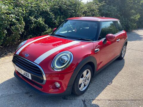 MINI Hatch Hatchback 1.5 Cooper Classic Euro 6 (s/s) 3dr