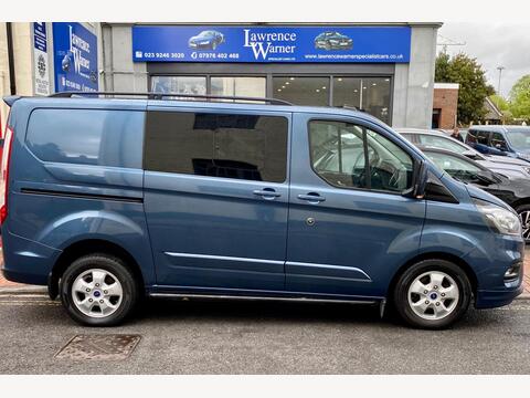 Ford Transit Custom Combi Van 2.0 320 EcoBlue Limited Crew Van Auto L1 H1 Euro 6 (s/s) 5dr