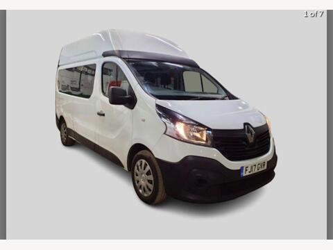 Renault Trafic Window Van 1.6 dCi 29 Business LWB Euro 6 5dr (9 Seat)