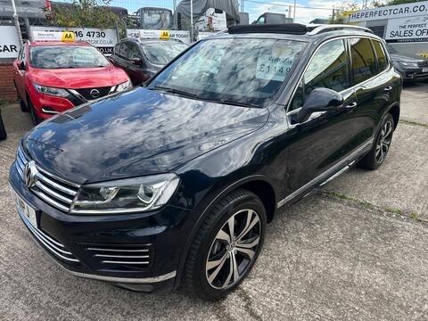 Volkswagen Touareg SUV 3.0 TDI V6 BlueMotion Tech R-Line Tiptronic 4WD Euro 6 (s/s) 5dr