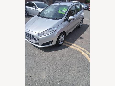 Ford Fiesta Hatchback 1.25 Zetec Euro 5 5dr