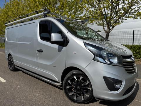 Vauxhall Vivaro Panel Van 1.6 CDTi 2900 BiTurbo ecoFLEX Sportive L2 H1 Euro 5 (s/s) 5dr