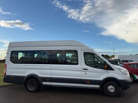Ford Transit Minibus 2.2 TDCi 460 HDT L4 H3 4dr (18 seats)