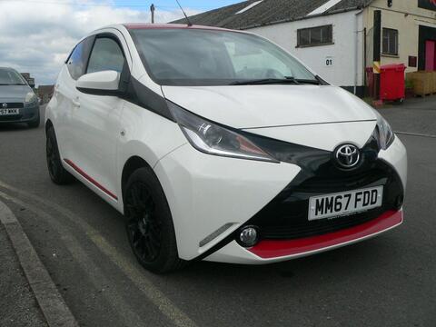 Toyota AYGO Hatchback 1.0 VVT-i x-press Euro 6 5dr