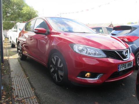 Nissan Pulsar Hatchback 1.2 DIG-T Tekna Euro 6 (s/s) 5dr