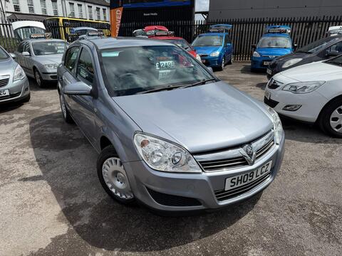 Vauxhall Astra Hatchback 1.6i 16v Life 5dr