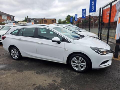 Vauxhall Astra Estate 1.6 CDTi BlueInjection SRi Sports Tourer Euro 6 (s/s) 5dr