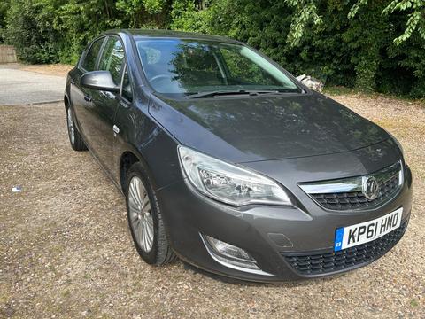 Vauxhall Astra Hatchback 1.4 16v Excite Euro 5 5dr
