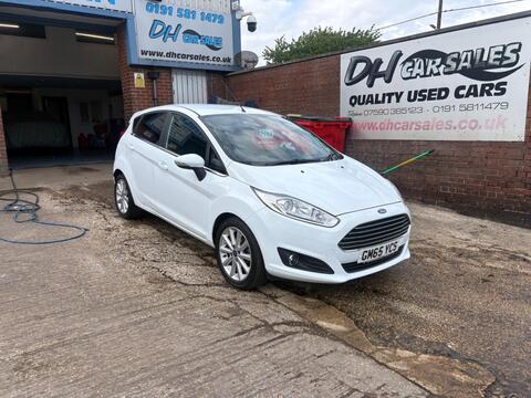 Ford Fiesta Hatchback 1.0T EcoBoost Titanium Euro 6 (s/s) 5dr