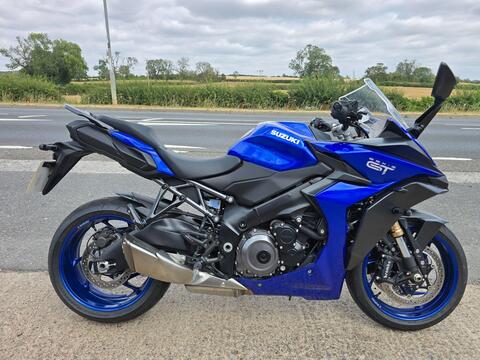 Suzuki GSX-S1000GT Sports Tourer 1000 Euro 5