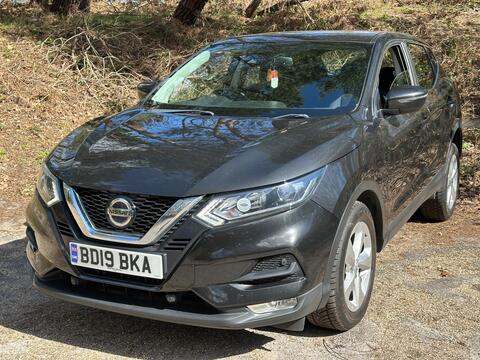 Nissan Qashqai SUV 1.3 DIG-T Acenta Premium Euro 6 (s/s) 5dr