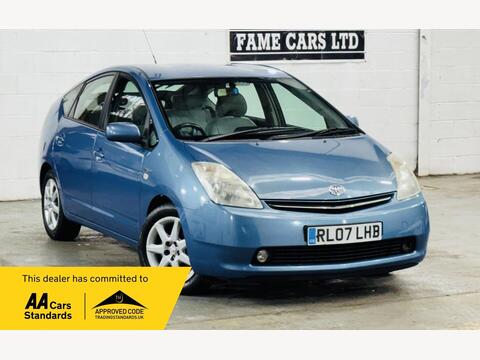 Toyota Prius Hatchback 1.5 T Spirit CVT 5dr