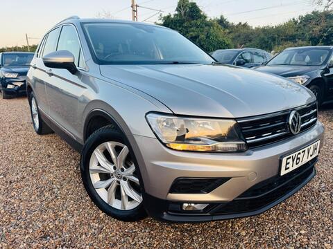 Volkswagen Tiguan SUV 2.0 TDI SE DSG Euro 6 (s/s) 5dr
