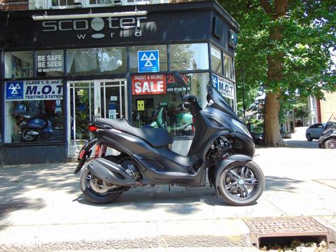 Piaggio MP3 300 Three Wheeler 300 HPE Sport CVT Euro 4