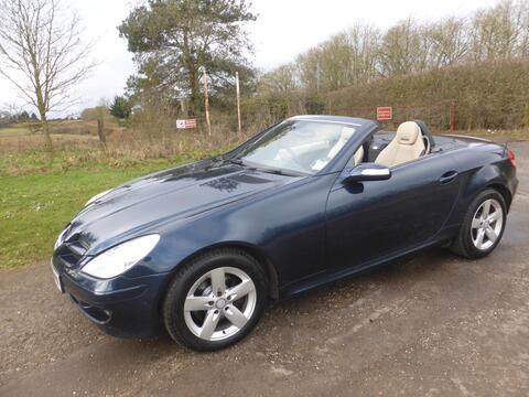 Mercedes-Benz SLK Convertible 3.0 SLK280 7G-Tronic 2dr