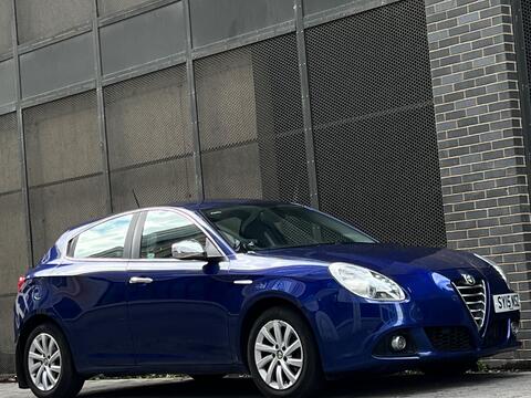 Alfa Romeo Giulietta Hatchback 1.4 TB Distinctive Euro 6 (s/s) 5dr