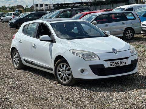 Renault Megane Hatchback 1.6 16V Expression Euro 4 5dr