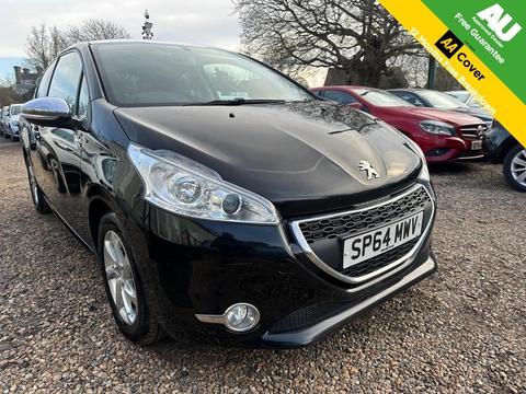 Peugeot 208 Hatchback 1.2 VTi PureTech Style Euro 5 3dr