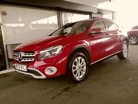 Mercedes-Benz GLA SUV 1.6 GLA200 SE (Executive) Euro 6 (s/s) 5dr
