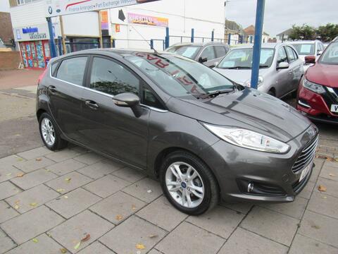 Ford Fiesta Hatchback 1.0T EcoBoost Zetec Euro 6 (s/s) 5dr