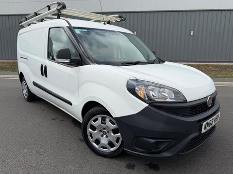 Fiat Doblo Combi Van 1.6 MultiJetII Maxi Active Crew Van L2 H1 Euro 6 6dr