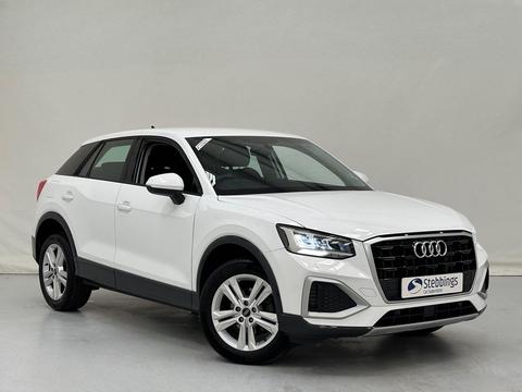 AudiQ2