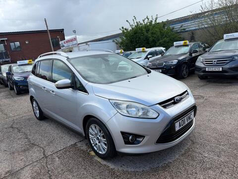 Ford Grand C-Max MPV 2.0 TDCi Titanium Euro 5 5dr