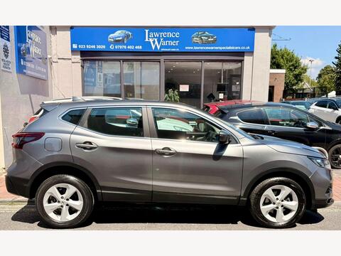 Nissan Qashqai SUV 1.3 DIG-T Acenta Premium Euro 6 (s/s) 5dr