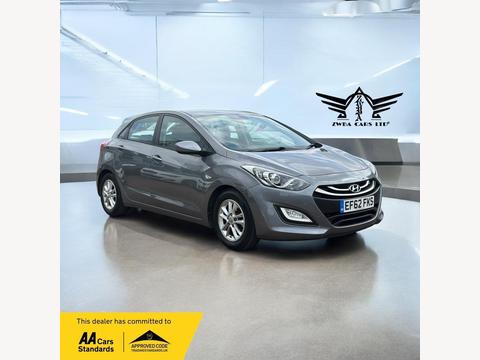 Hyundai i30 Hatchback 1.6 CRDi Blue Drive Active Euro 5 (s/s) 5dr